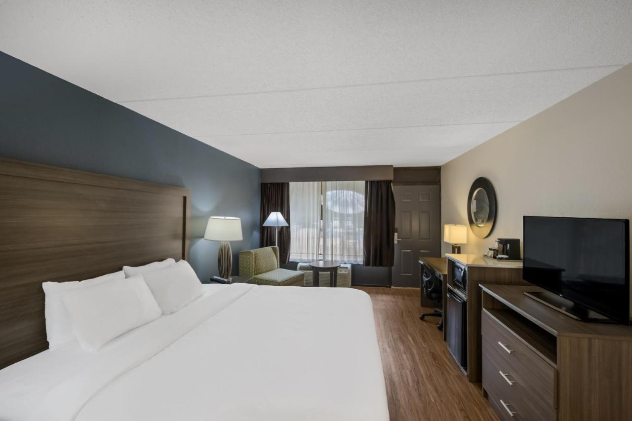 Quality Inn Asheville Airport Флетчер Экстерьер фото