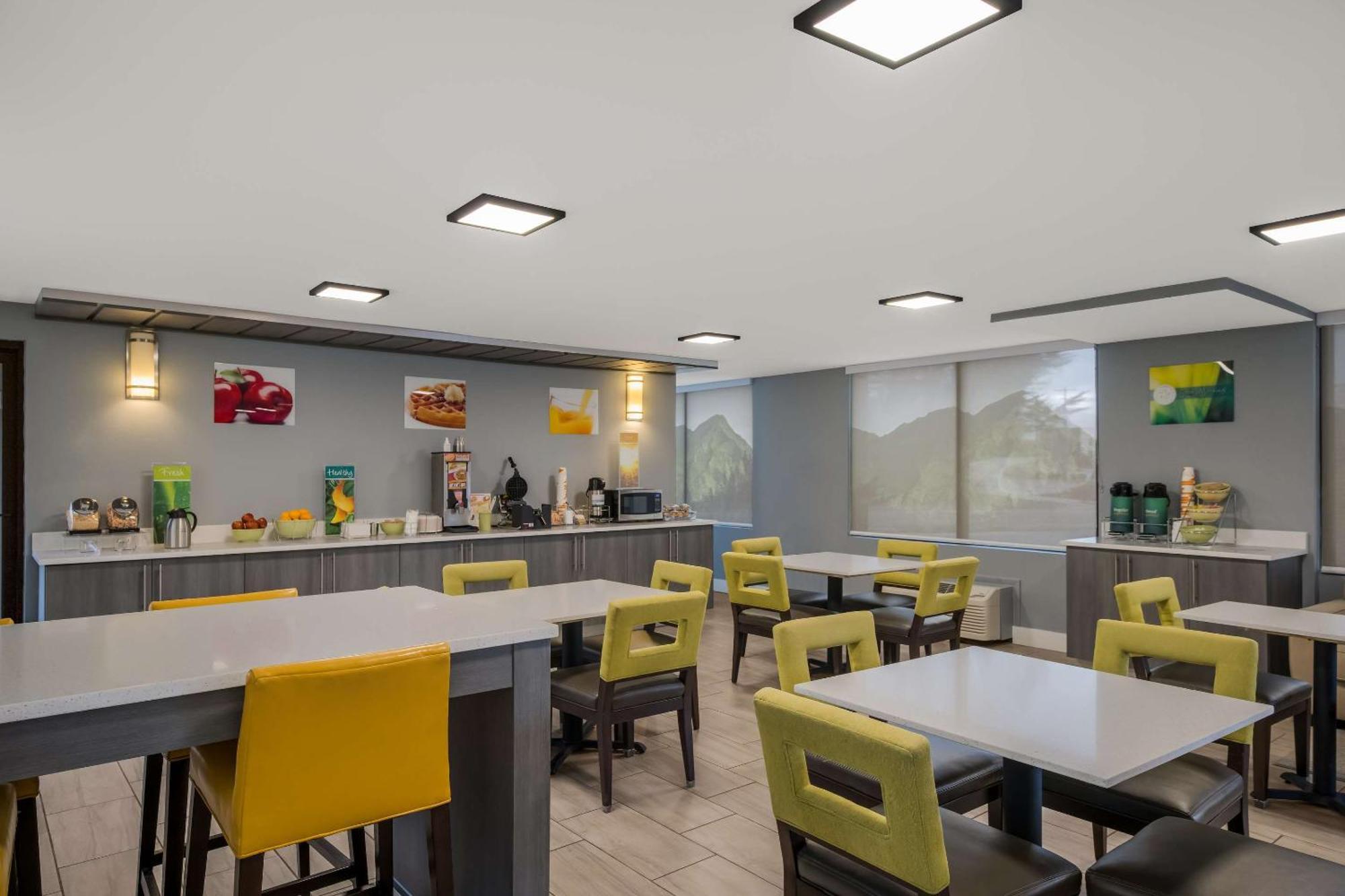 Quality Inn Asheville Airport Флетчер Экстерьер фото