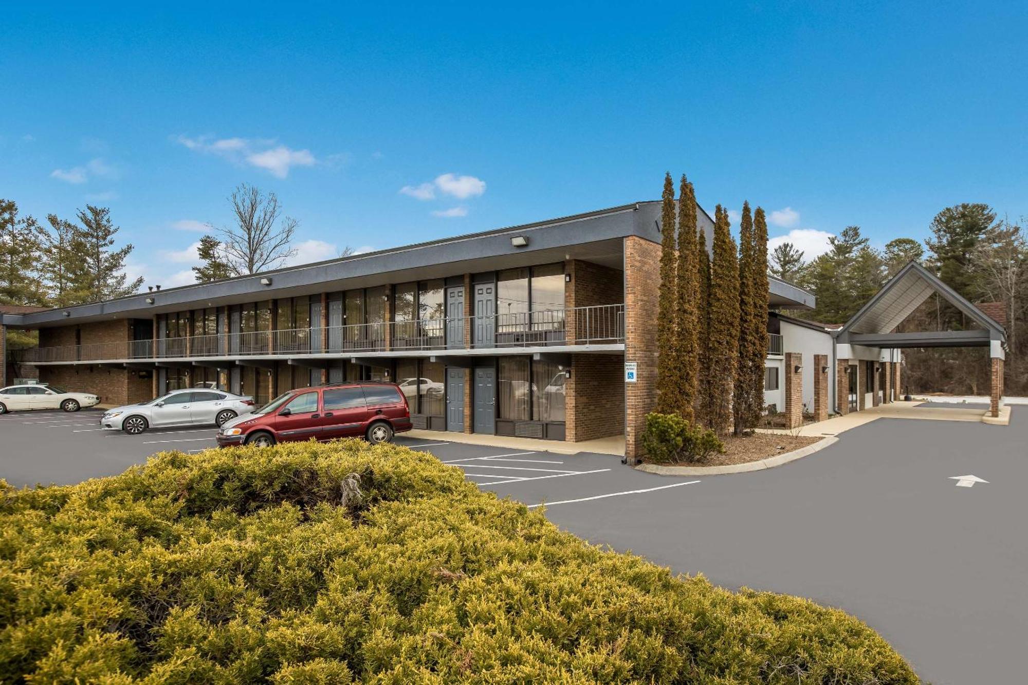 Quality Inn Asheville Airport Флетчер Экстерьер фото