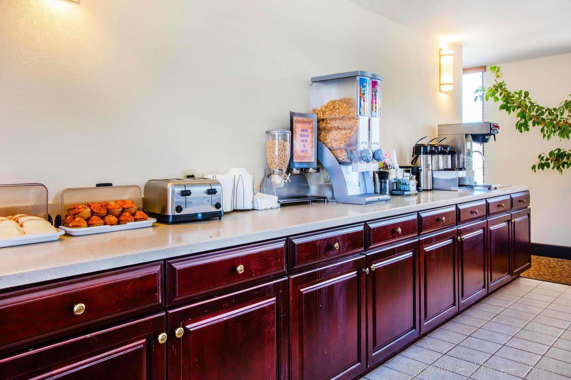 Quality Inn Asheville Airport Флетчер Экстерьер фото